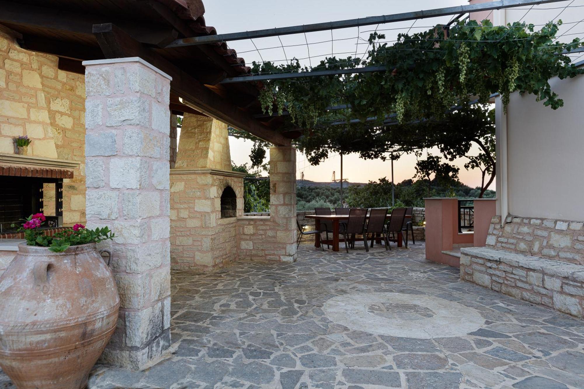 Perama  Marina Villa, A Nature Inspiring Retreat מראה חיצוני תמונה