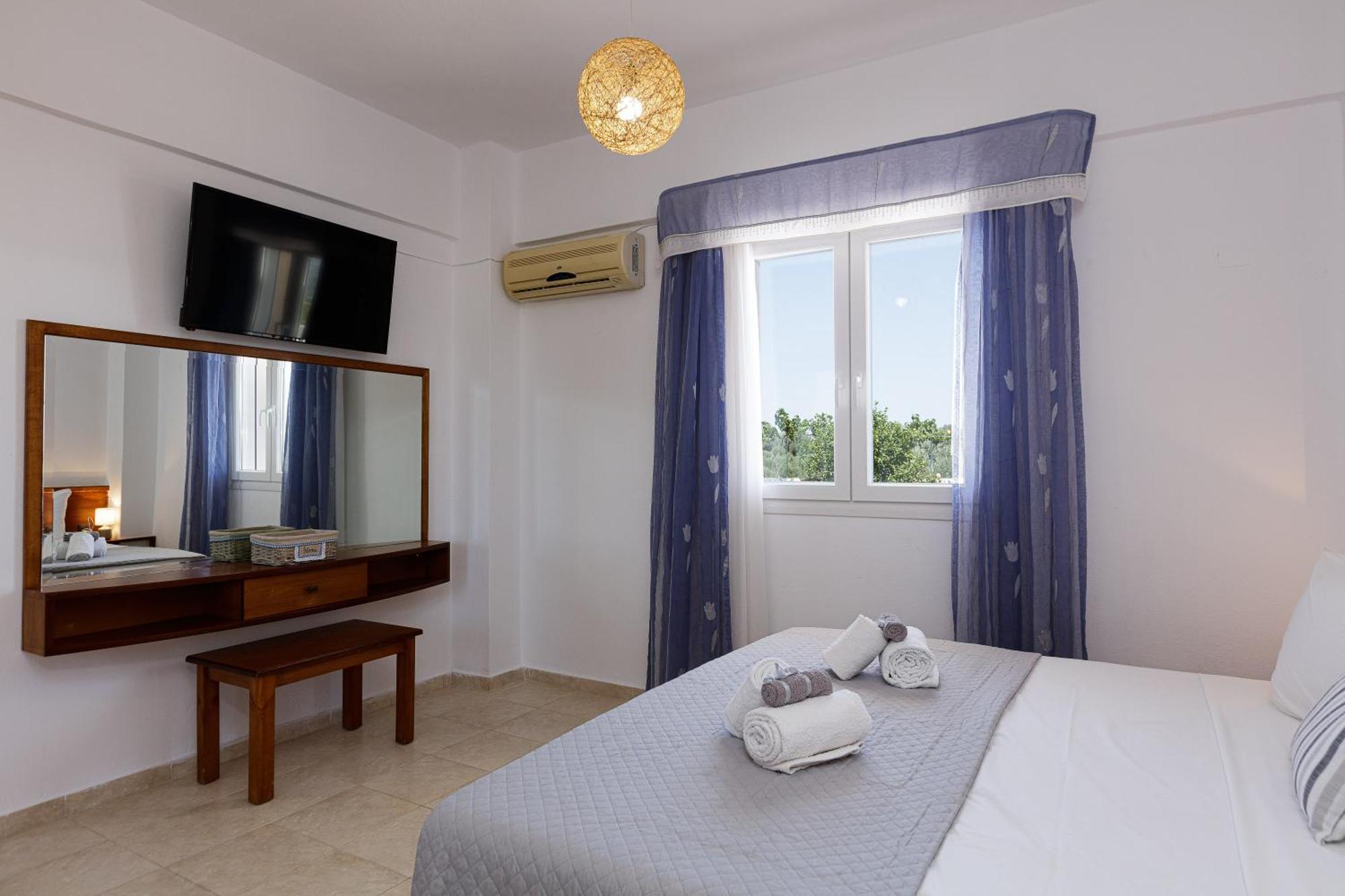 Perama  Marina Villa, A Nature Inspiring Retreat מראה חיצוני תמונה
